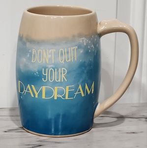 NWT Wild Sage 19oz. "Don't quit your daydream" mug